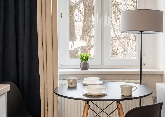 Rentplanet - Srodmiescie Daire