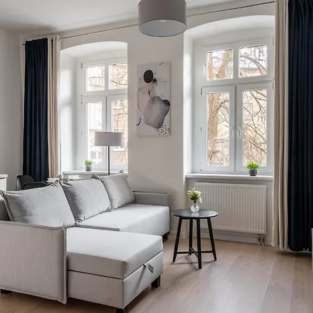 Rentplanet - Srodmiescie